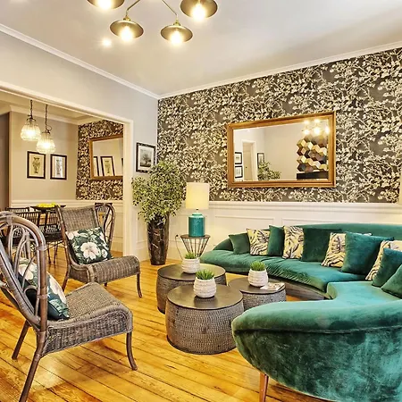 Angel's Chic Duplex By Interhome *