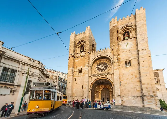 Angel's Chic Duplex By Interhome Lissabon